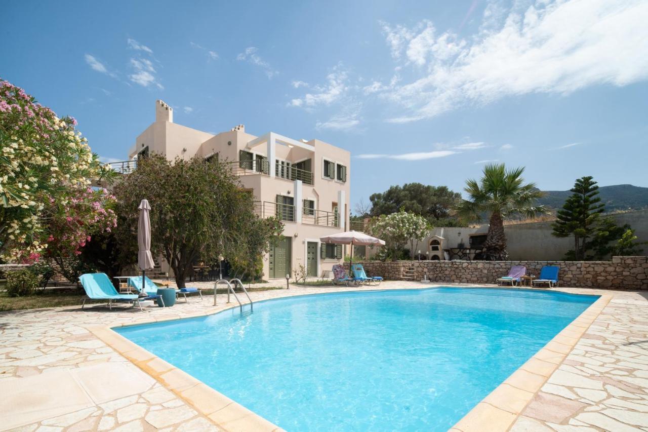 מונמבאסיה Villa Luisa Exclusive Residences מראה חיצוני תמונה