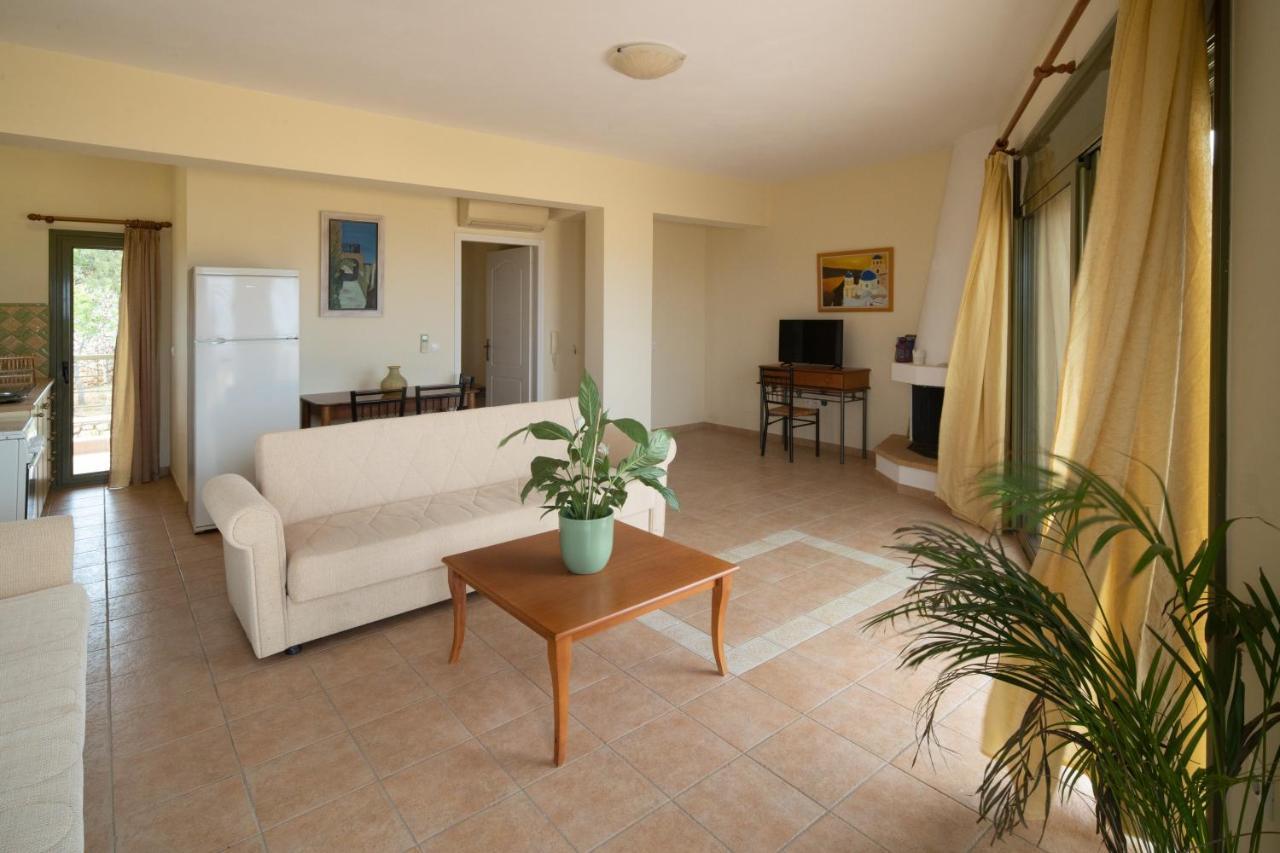 מונמבאסיה Villa Luisa Exclusive Residences מראה חיצוני תמונה